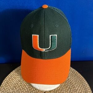 NWOT Men’s Top of the World Miami Hurricanes Zephyr Spellout Logo SnapBack Hat